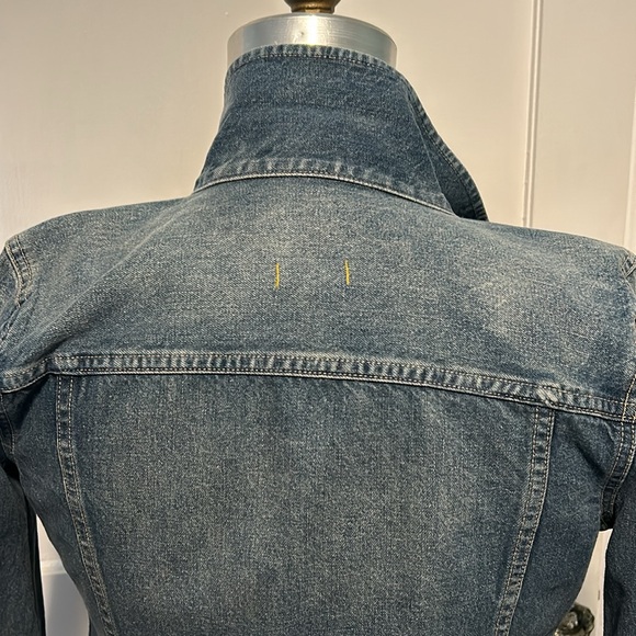 Madewell Denim Jacket - Picture 4 of 9